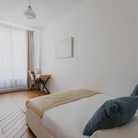 Modern A-c 4br-8p - Arc De Triomphe Paris